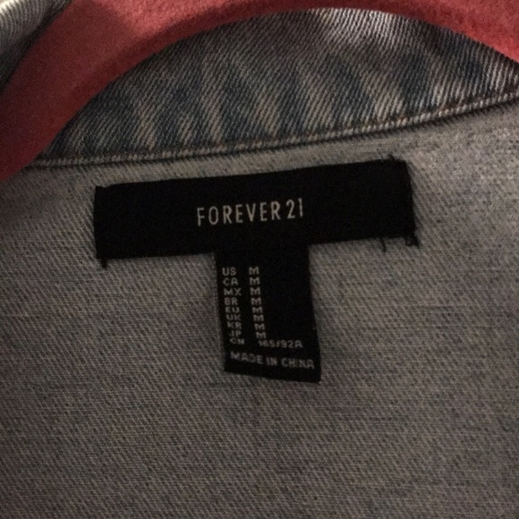 Forever 21 Jean jacket Medium - Picture 3 of 8